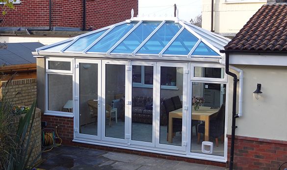 bi-folding-doors-in-crawley